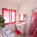 לינה וארוחת בוקר La Terrazza אמפולי