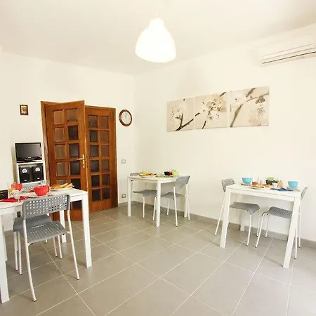 La Terrazza فندق مبيت وإفطار إِمبولي